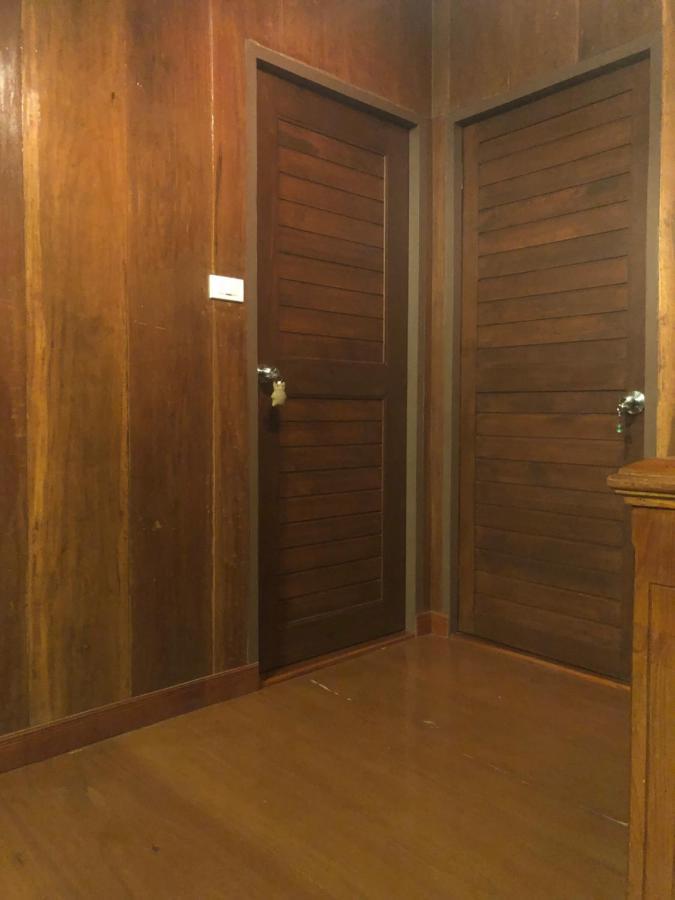 188 Teak House บ้านต้นสัก Csiangmaj Kültér fotó