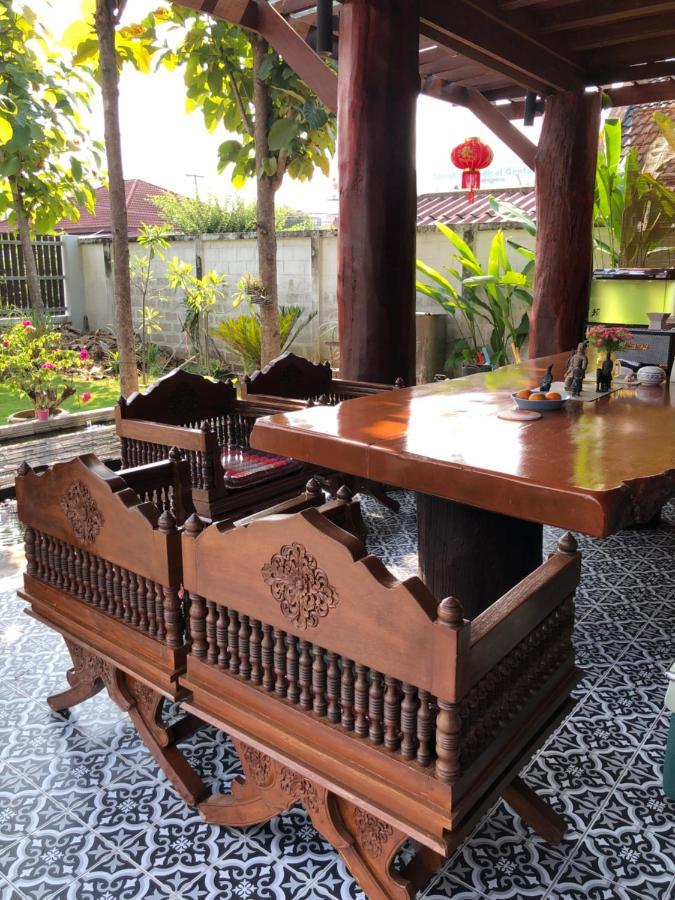 188 Teak House บ้านต้นสัก Csiangmaj Kültér fotó