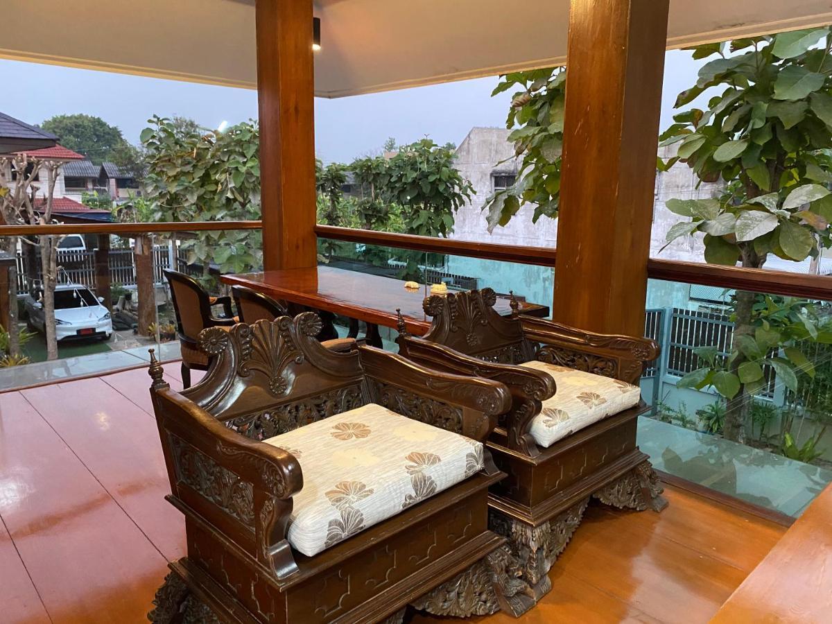 188 Teak House บ้านต้นสัก Csiangmaj Kültér fotó