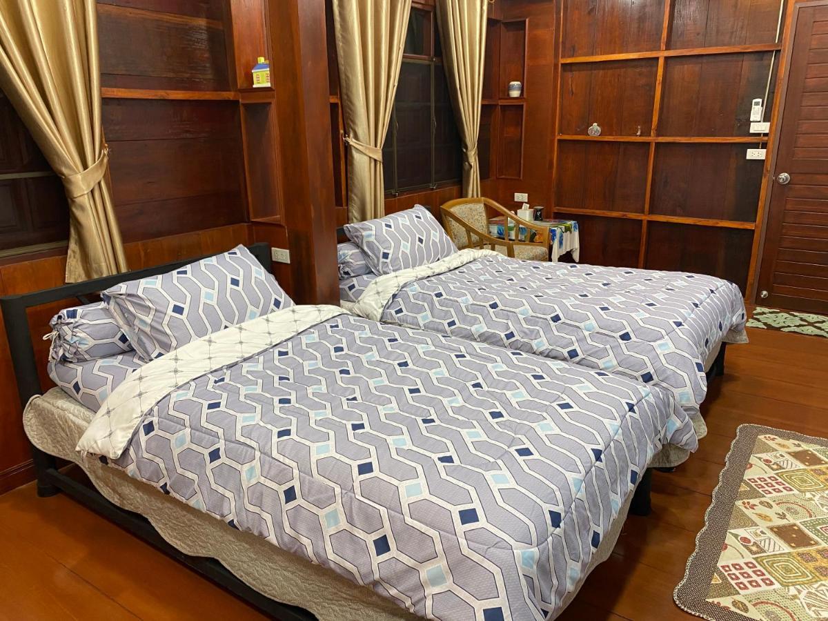 188 Teak House บ้านต้นสัก Csiangmaj Kültér fotó